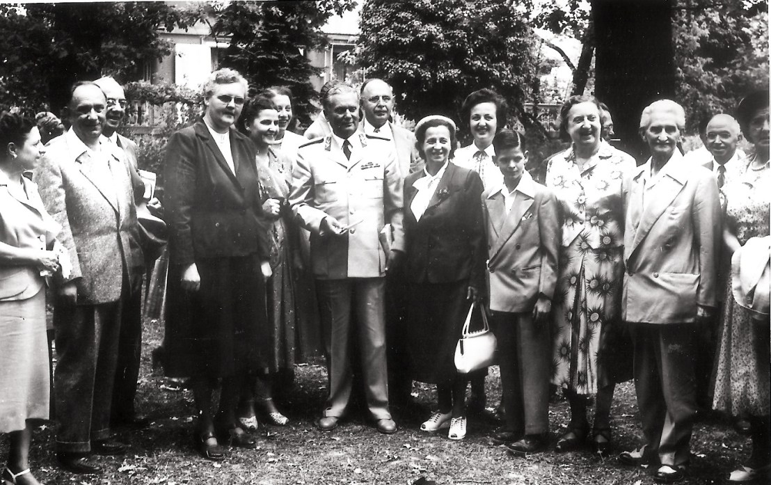 Progresivned Slovenke pri Titu 1952 Zagreb1536