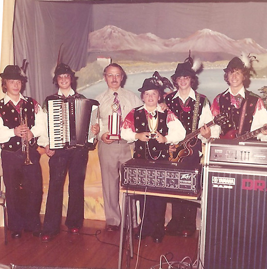 Ansambel DRAVA, Melbourne 19762287