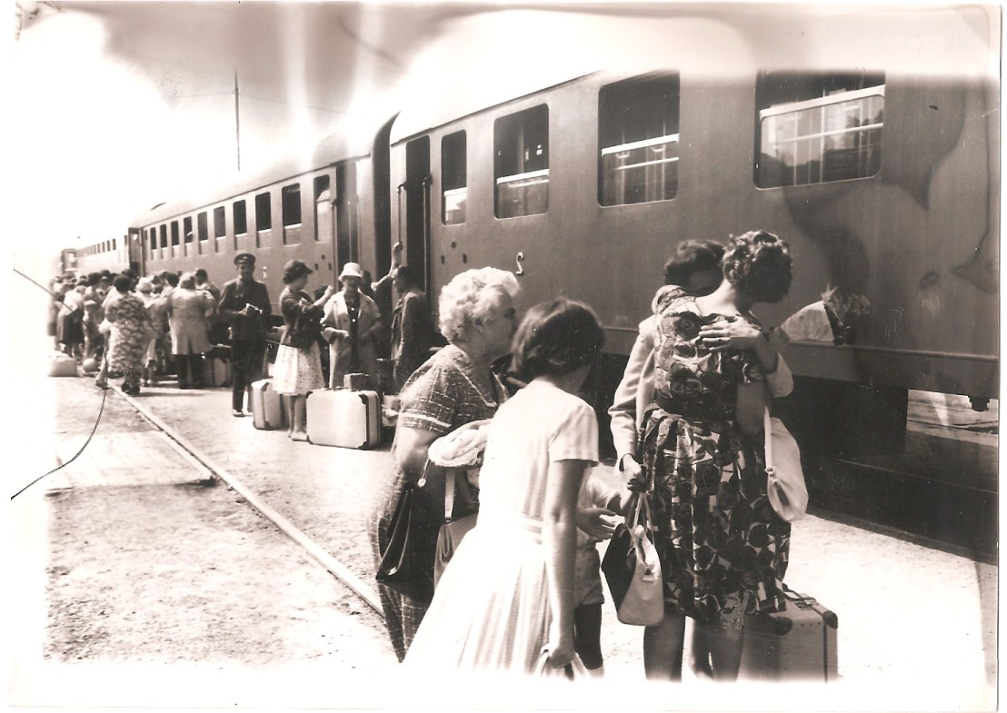 Prihod izseljencev na LJ postajo170