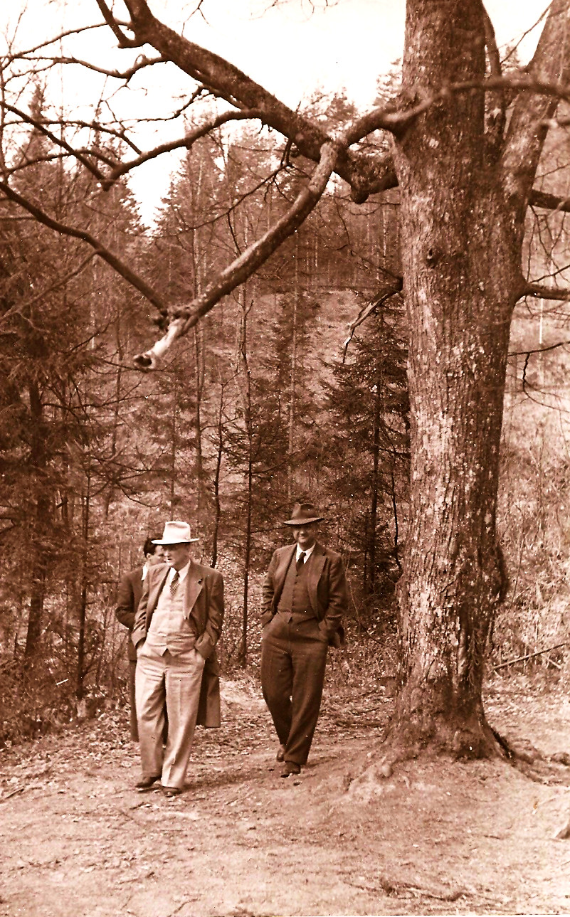 Louis Adamična Urhu marca 19492229